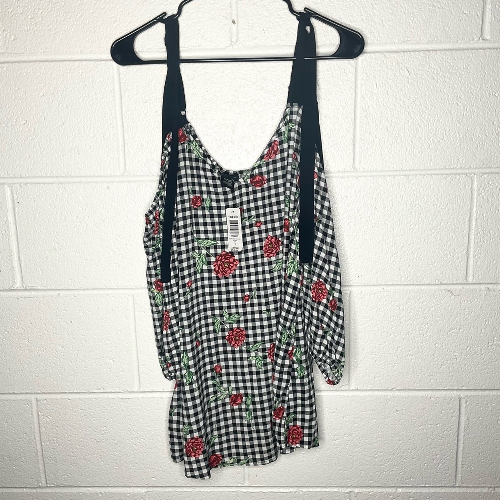 < NWT Torrid Floral Gingham Cold Shoulder Blouse > - Picture 2 of 5